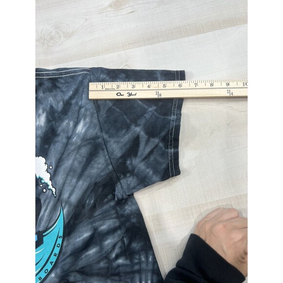 Santa Cruz Skateboards Mens Shirt Tie Dye Blck Gray Skater Tee Waves Logo M - Picture 9 of 10